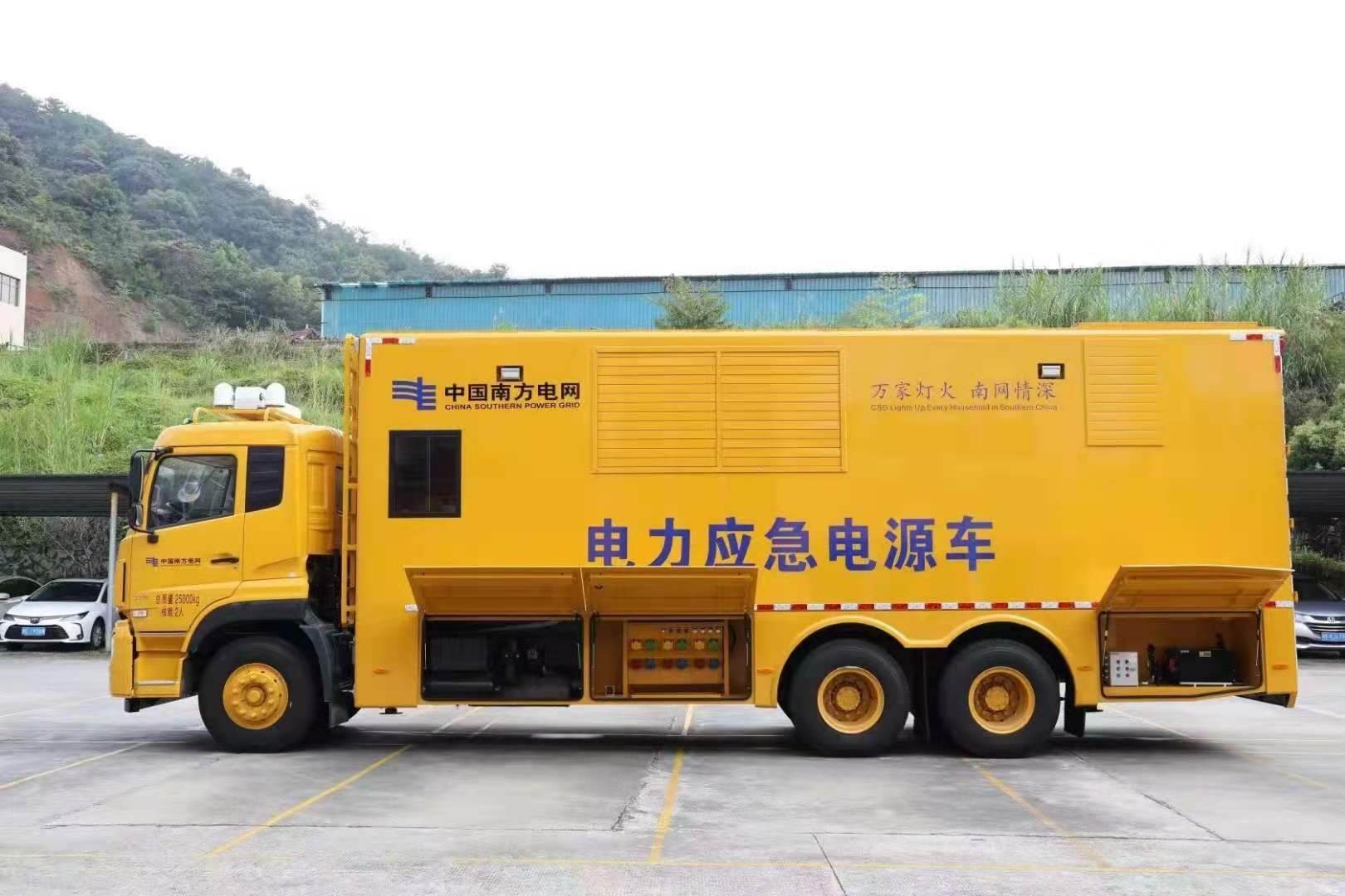 巨鹿安康大型柴油发电机发电车UPS电源出租租赁